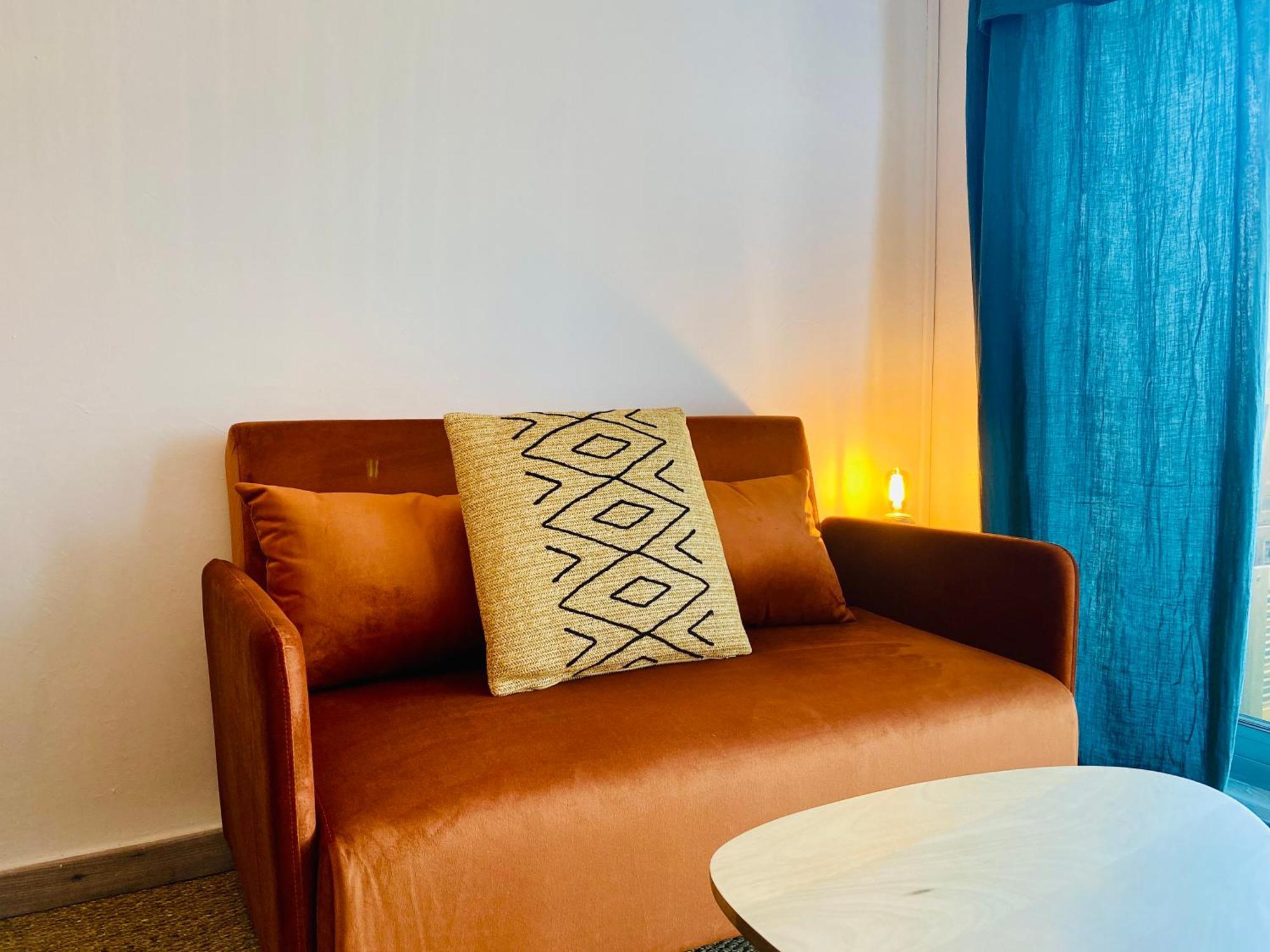 Ferienwohnung Superbe T2 Cote Gare Parking Clim Wifi Terrasse ! Sète Exterior foto
