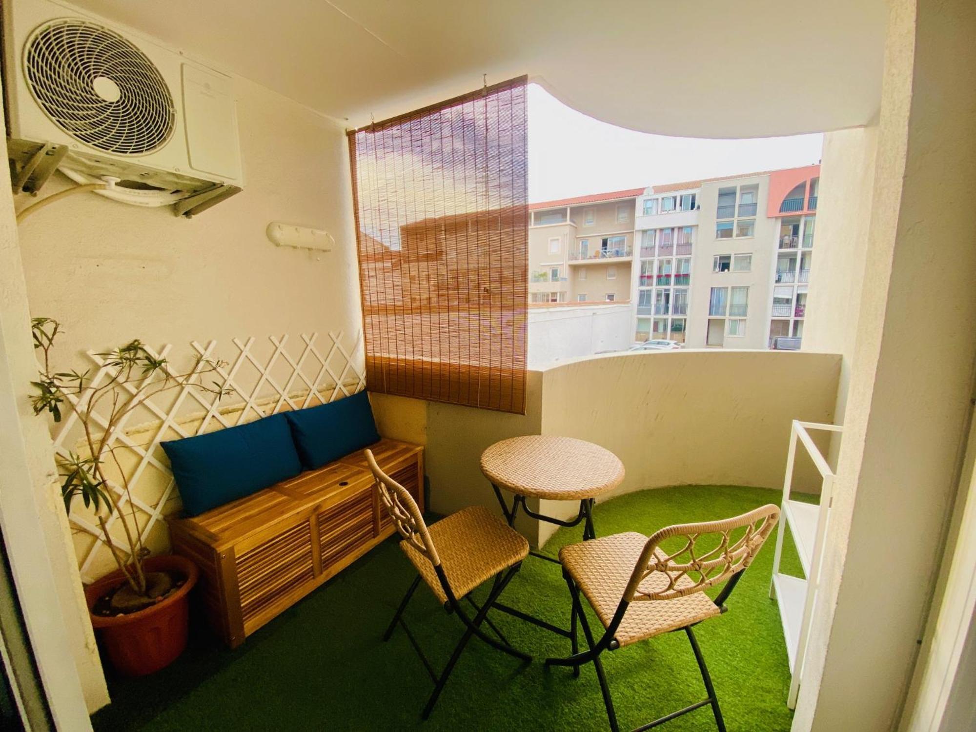Ferienwohnung Superbe T2 Cote Gare Parking Clim Wifi Terrasse ! Sète Exterior foto